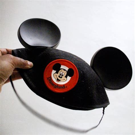 Mickey mouse magic hat